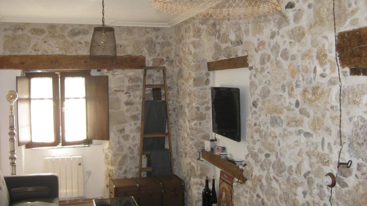 Alojamiento De Piedra Con Encanto Burgo Zewnętrze zdjęcie